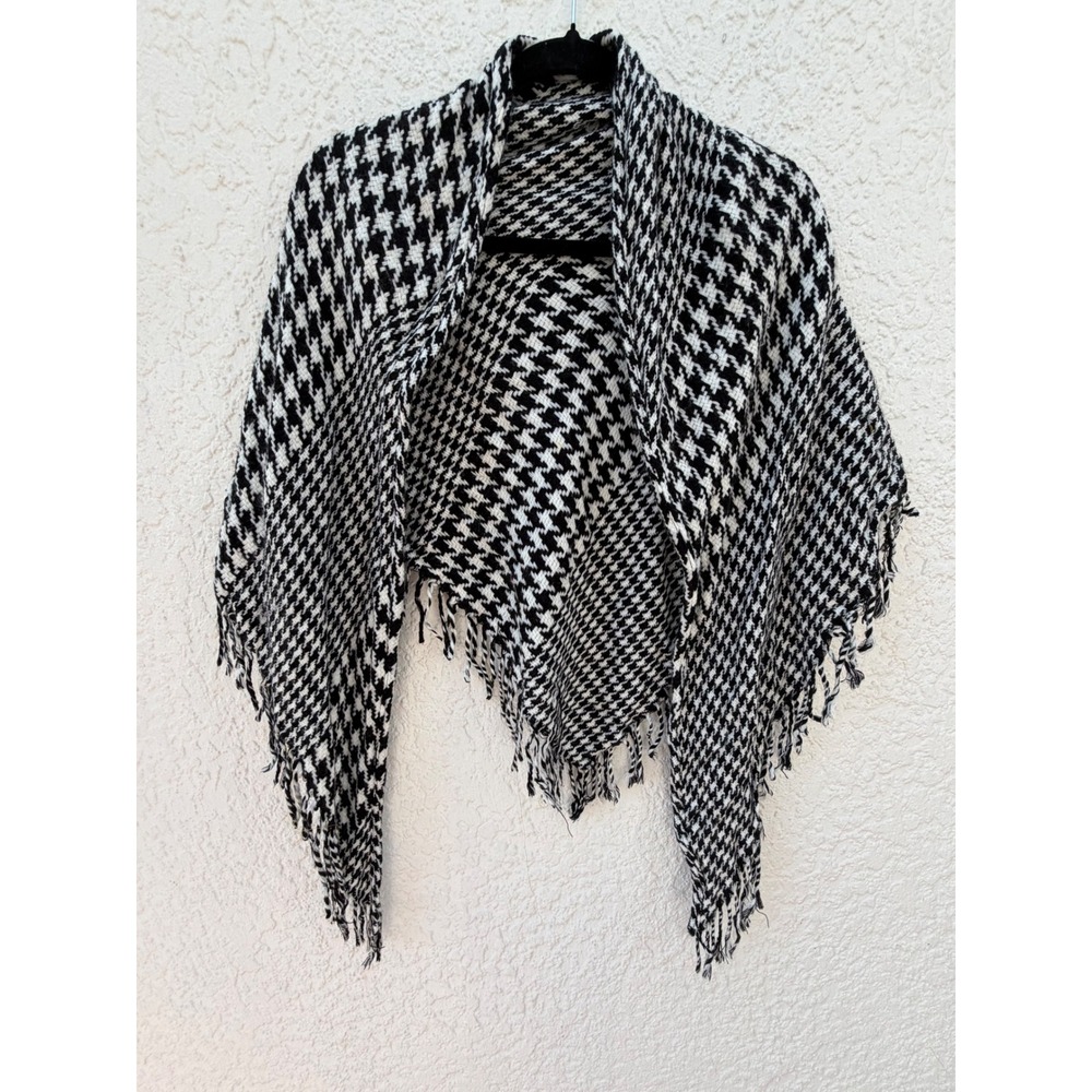 Houndstooth Black and White Fringe Knit Triangle Shawl Wrap Scarf